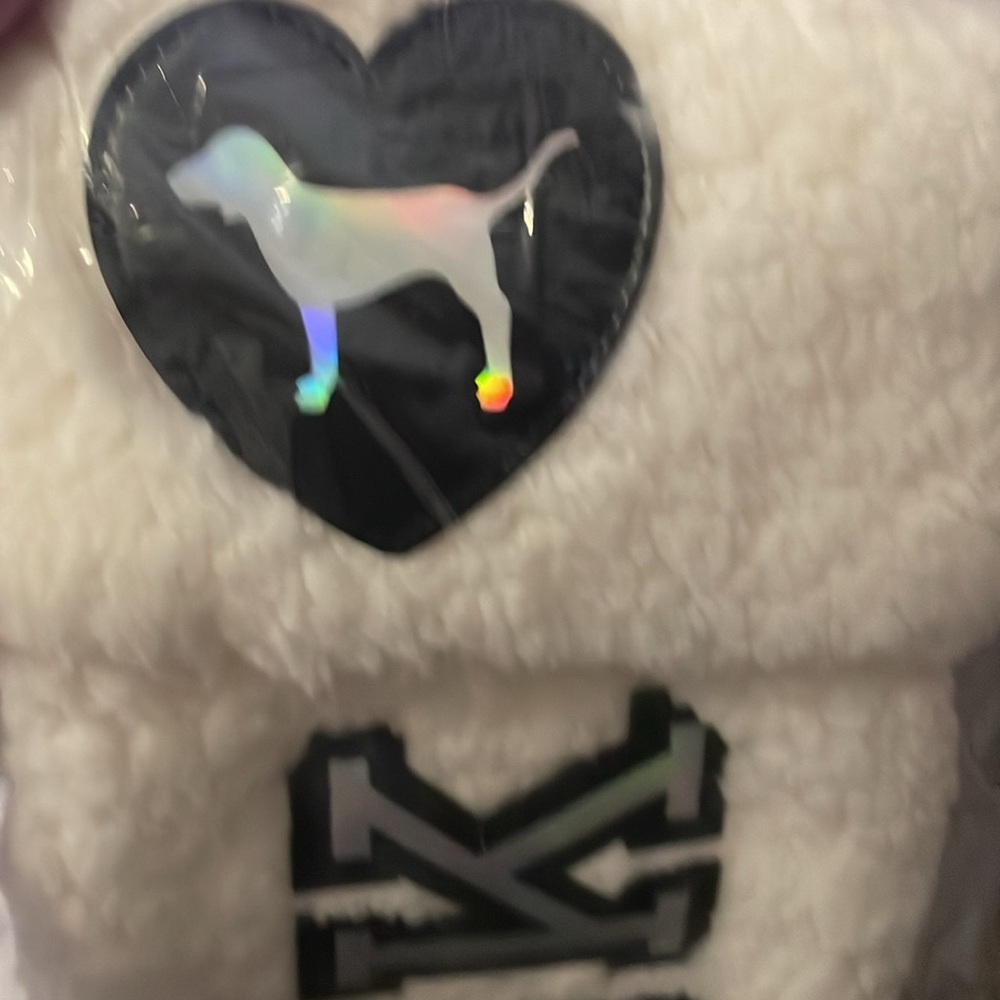 Victoria's Secret PINK NWT 2 Sherpa Christmas Stockings - Picture 2 of 12